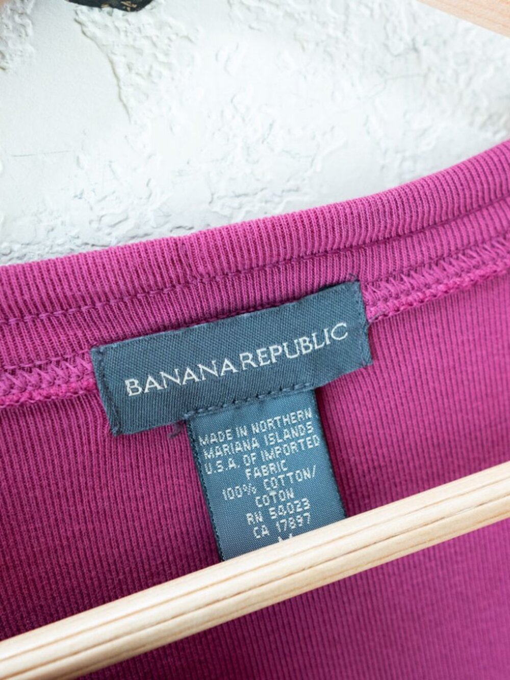 Banana Republic Pink Long Sleeve Tie Neck Top 100% Cotton Made USA Women's M - Picture 3 of 12